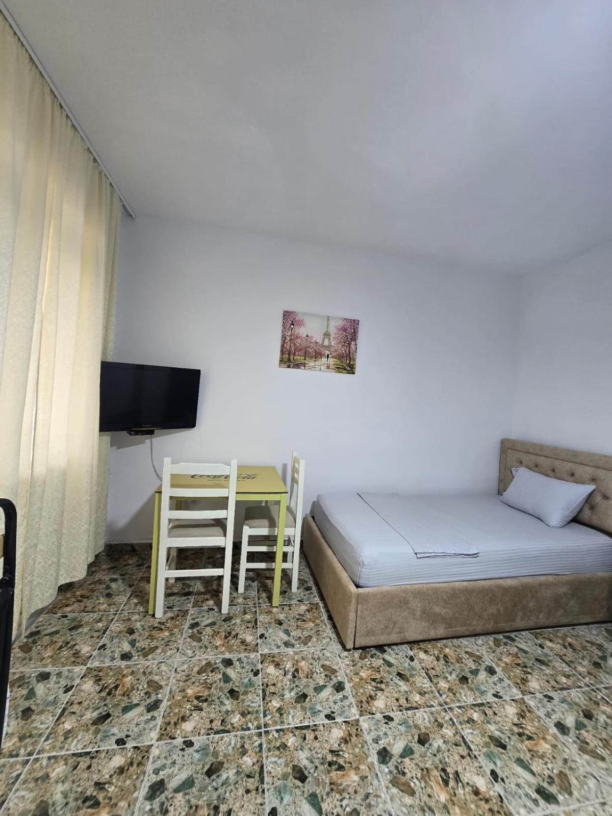 Elite Inn Vlore Exterior photo