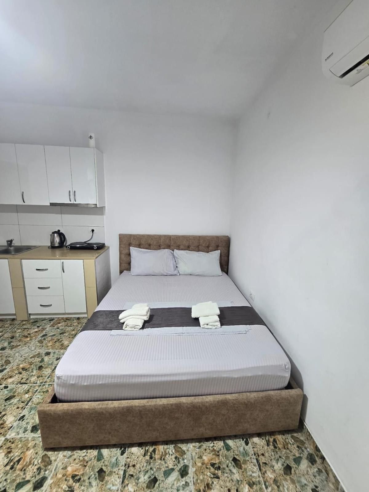 Elite Inn Vlore Exterior photo