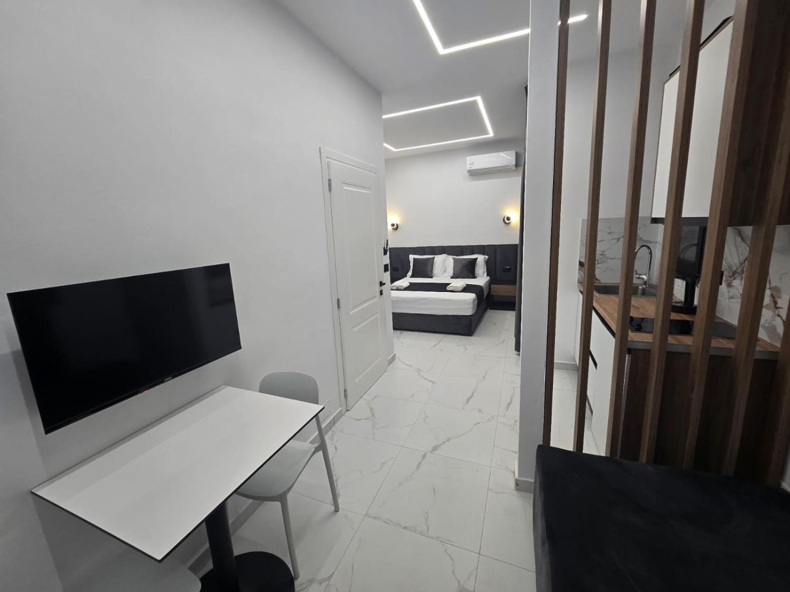 Elite Inn Vlore Exterior photo