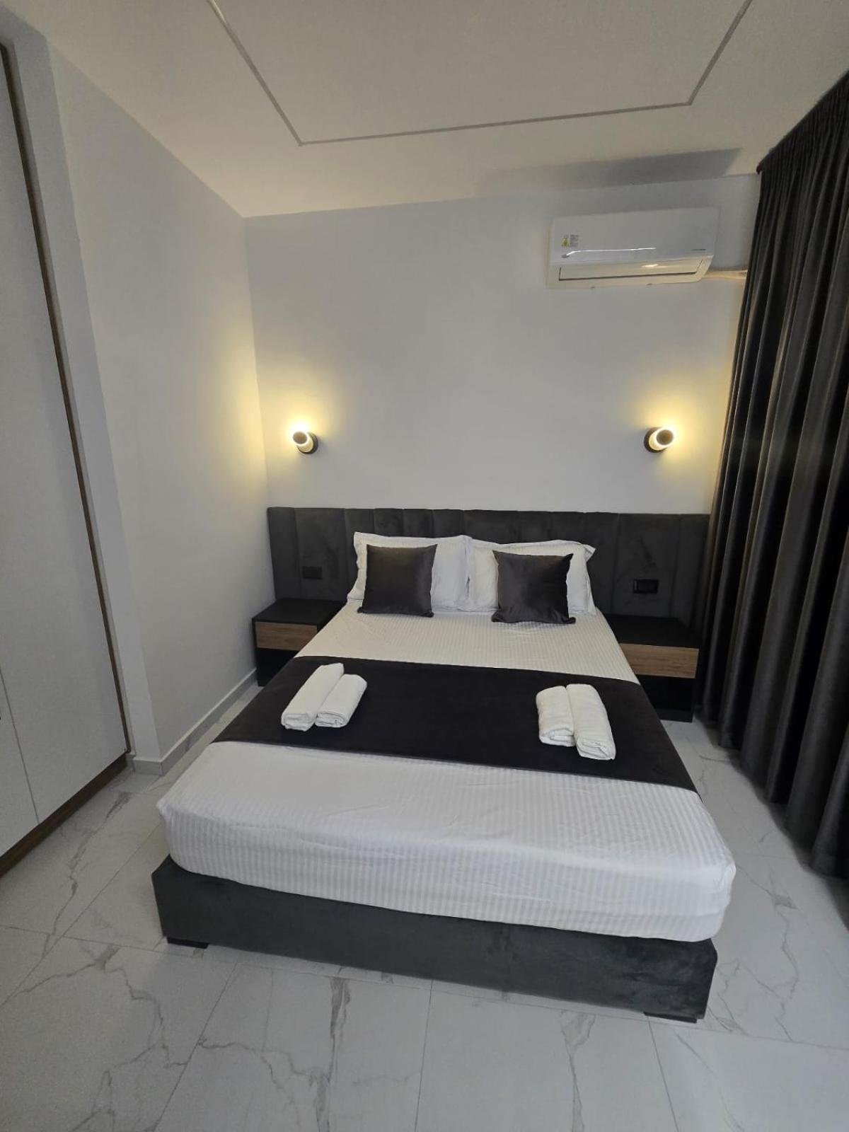 Elite Inn Vlore Exterior photo