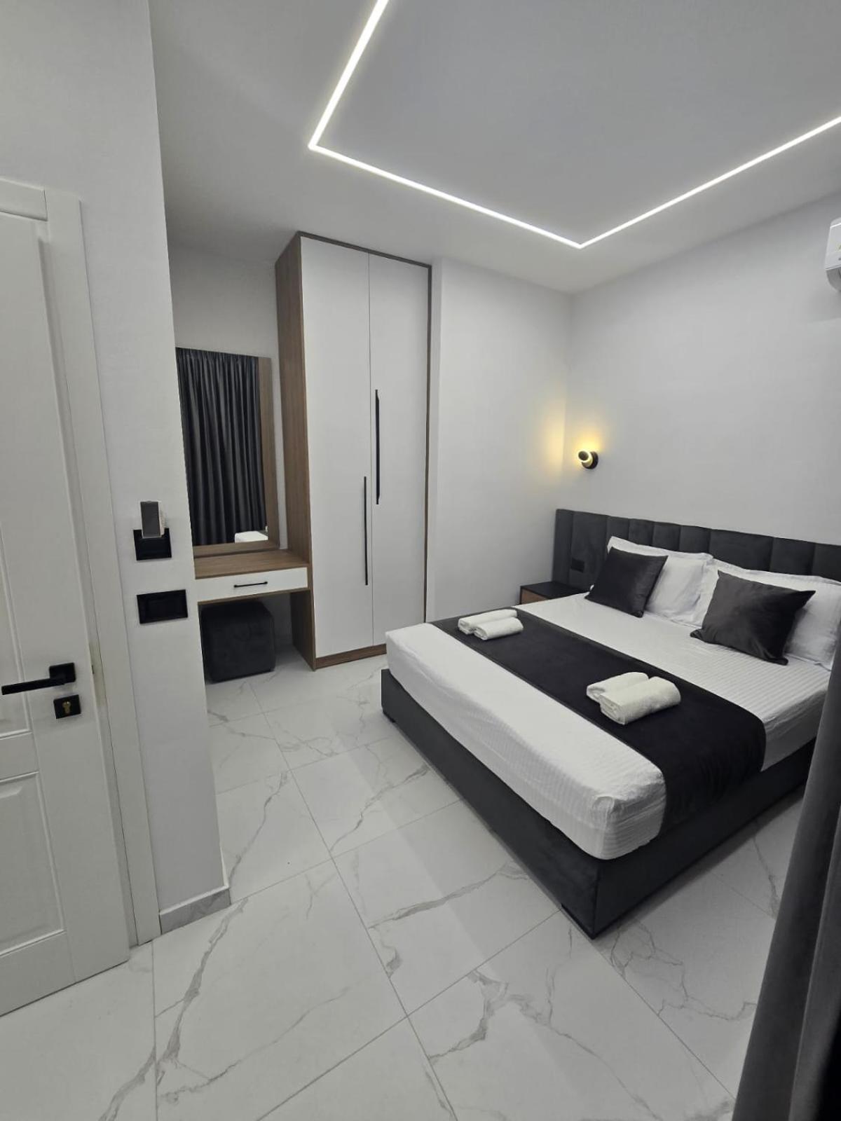Elite Inn Vlore Exterior photo